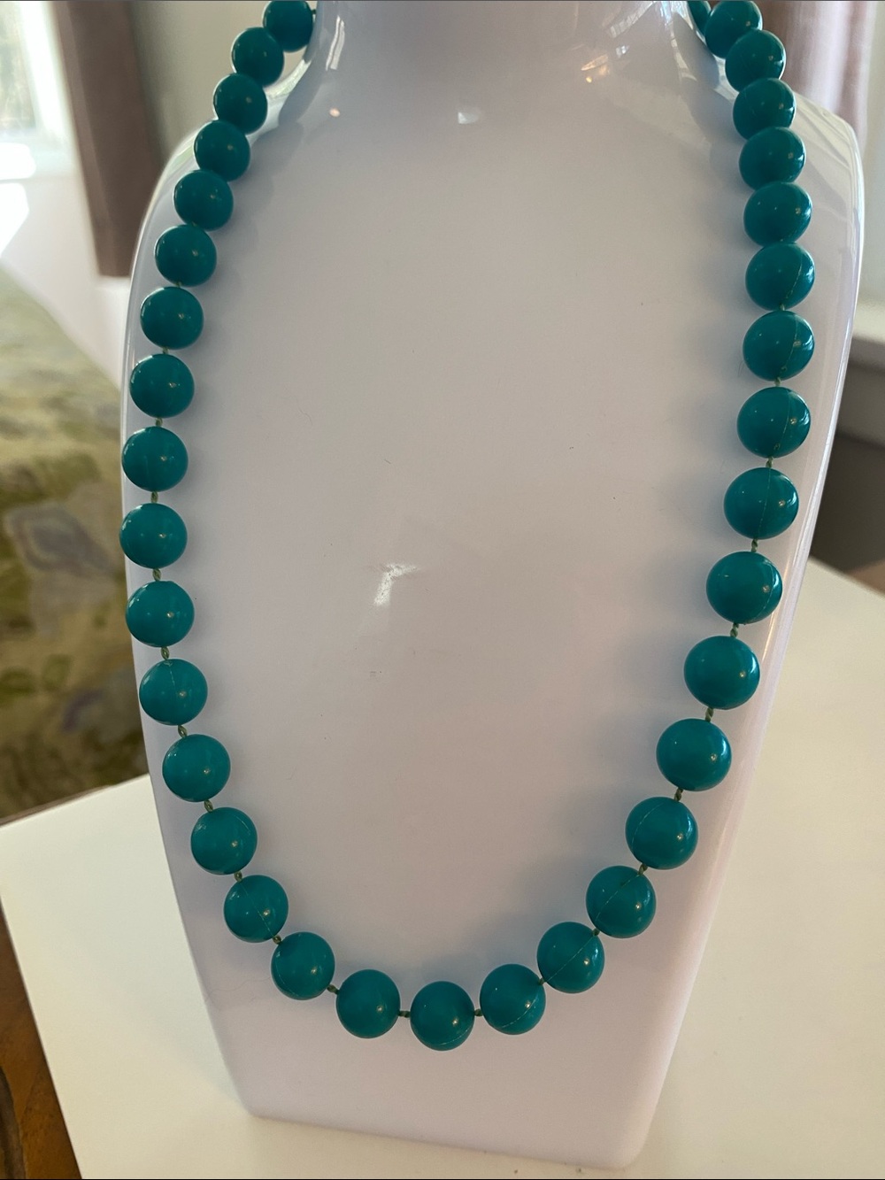 3/$10 🛍️ ALL ITEMS MARKED WITH 🇺🇸  SALE / CLOSET CLETeal Round Bead Necklace